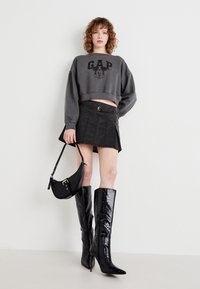 GAP MICKEY  - Φούτερ - panther