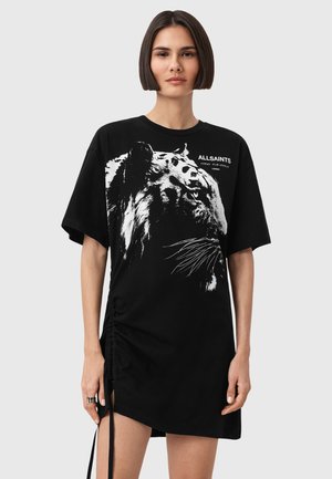 Abito t-shirt nero con grafica di una tigre bianca, dettaglio arricciato laterale e logo "ALLSAINTS" in testo a contrasto. Maniche corte, vestibilità rilassata.
