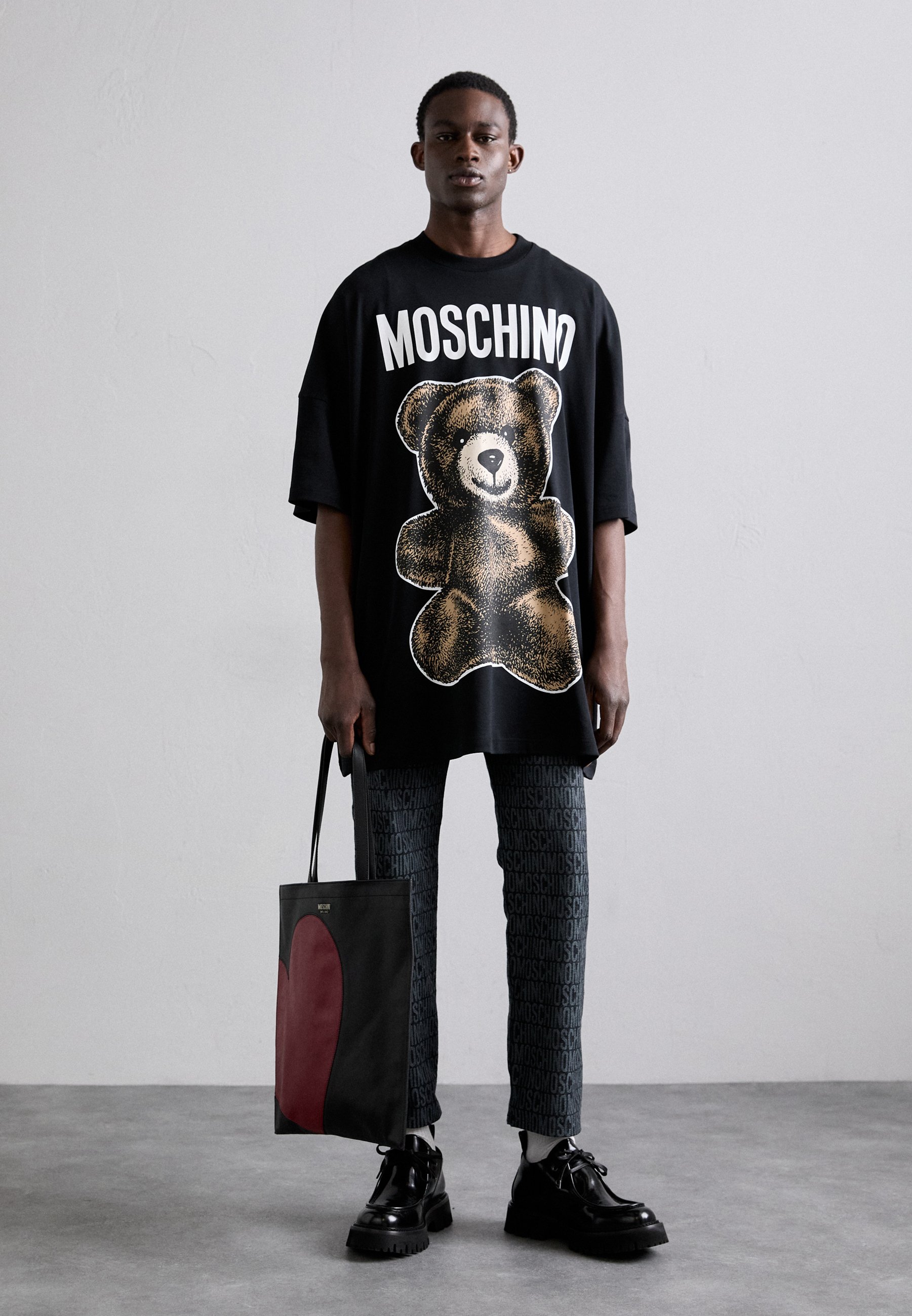 MOSCHINO - T-shirt z nadrukiem/czarny - Zalando.pl