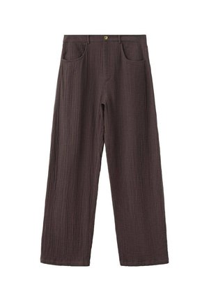 Pantaloni marroni in tessuto texturizzato a gamba larga con chiusura frontale con bottoni e due tasche frontali, mostrati su sfondo bianco.