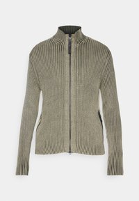 Valittu, mud green