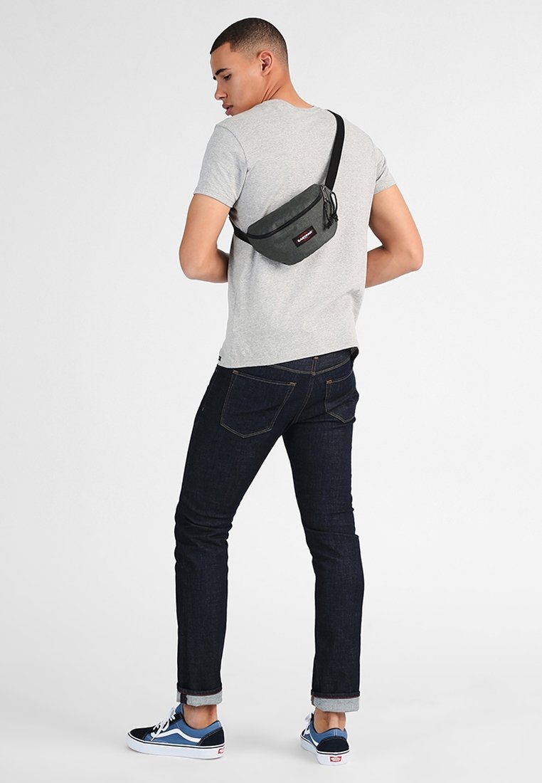 Eastpak SPRINGER ORIGINAL  - Riñonera - crafty moss