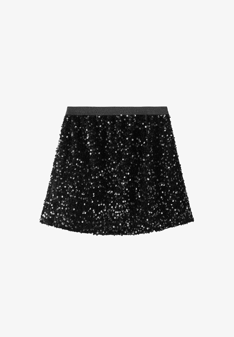 Mustat paljetit mini-hame, jossa on tiukka vyötärö ja liehuva siluetti. Pinta on tiheästi peitetty kiiltäville, heijastaville paljeteilla.