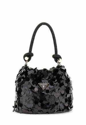 Sac à main noir en sequins avec une forme arrondie, une anse tressée noire et une plaque logo Guess argentée à l'avant. Surface texturée et brillante.
