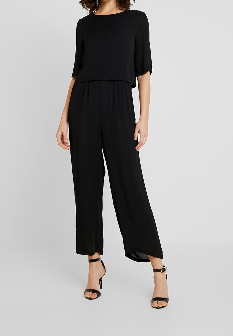 Minimum Combinaison - black