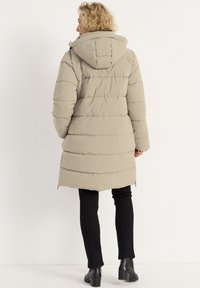 Cellbes of Sweden WARM WITH SIDE ZIPS AT THE BOTTOM - Vinterfrakke - dark beige