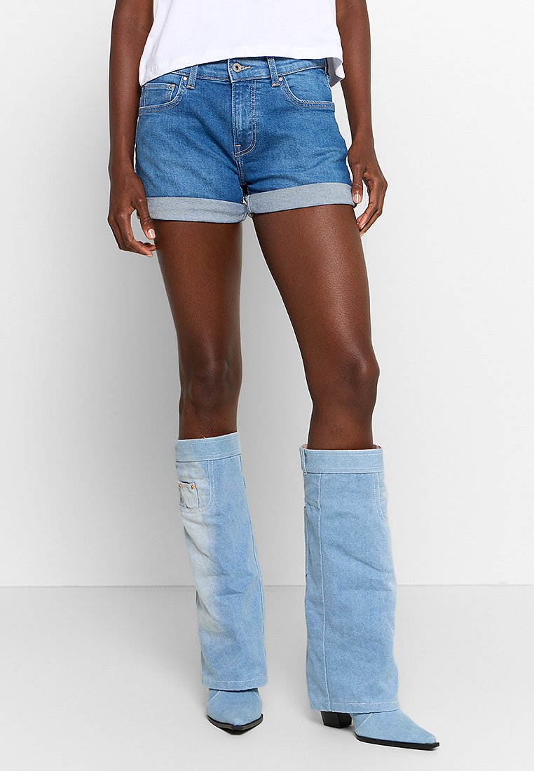 Pantaloni scurți din denim