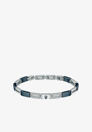 Metallarmband mit abwechselnd silberfarbenen und dunkelblauen Gliedern. Besitzt einen zentralen Abschnitt, der mit kleinen klaren Edelsteinen und einem Logo geschmückt ist.