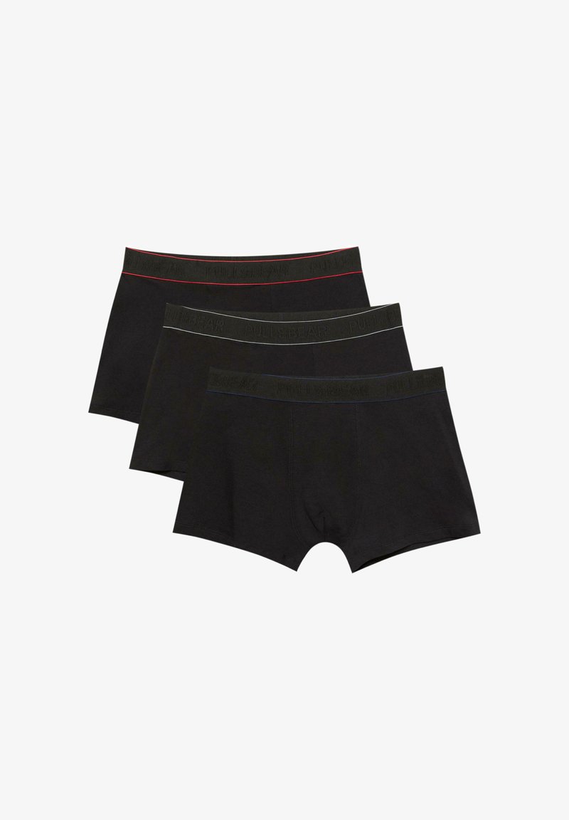 Set crnih bokserica, tri komada. Elastične trake u struku s crvenim, smešanim i plavim detaljima. Mekani pamučni materijal s glatkom teksturom.