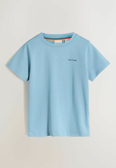 Camiseta de algodón azul claro con mangas cortas, cuello redondo y un sutil logo bordado en negro "Paul Smith" en el pecho izquierdo.