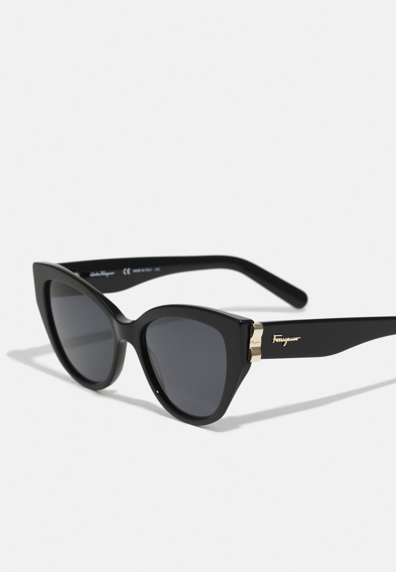Damen Schmuck | Salvatore Ferragamo Sonnenbrille black/schwarz - BA93836 Damen Schmuck | Salvatore Ferragamo Sonnenbrille black/schwarz - BA93836