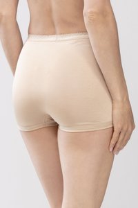 Beige bomullshipsterunderkläder med en mjuk textur, elastisk midjeband med vågigt kant och en medelhög design.