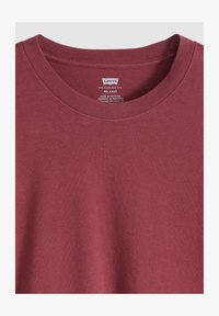 No seleccionado, mineral black - reds