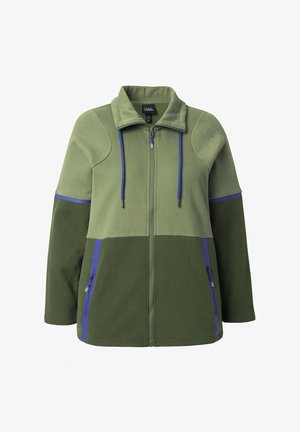 Fleece-takki eri vihreän sävyissä, jossa on vetoketjullinen etuosa, korkea kaulus, siniset korostukset ja kaksi vetoketjullista sivutaskua.