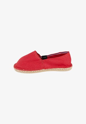 Espadrille en toile rouge avec semelle tissée beige et étiquette latérale portant l'inscription « Art of Soule », vue de profil sur fond blanc.