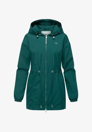 Vattentålig tealjacka med dragsko i midjan, full zip fram och justerbar huva. Har elastiska ärmslut och diskret logodetalj.