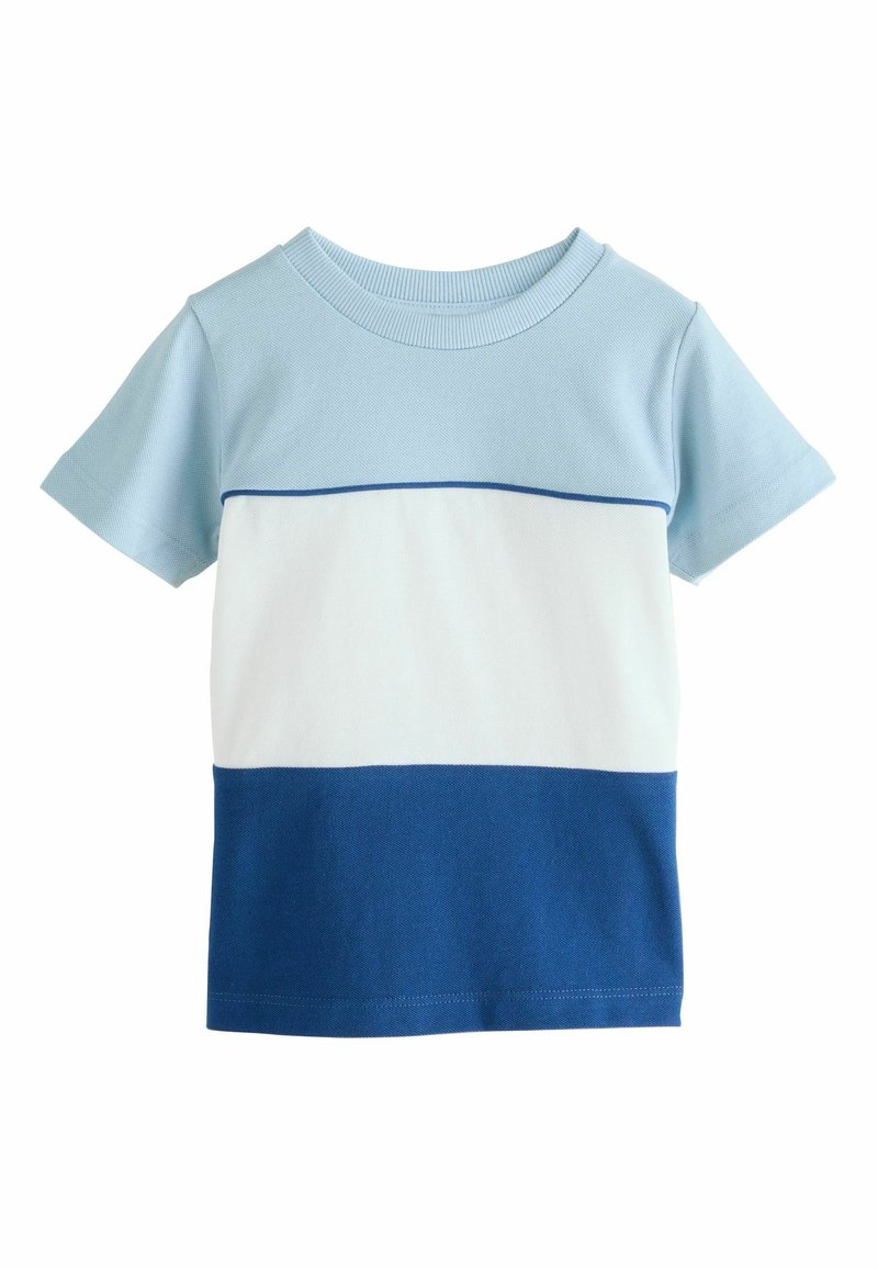 T-shirt à manches courtes présentant une section supérieure bleu clair, un milieu blanc et un bas bleu foncé, fabriqué en coton doux avec un col côtelé.