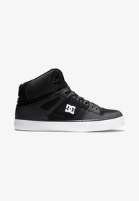 Unselected, black/black/white