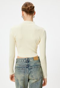 Koton CROP - Strickpullover - beige