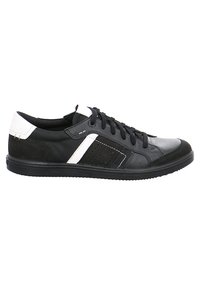 Jomos Sneaker low - schwarz/weiß