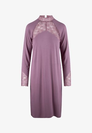 Pitsikoristeinen, pitkähihaisten mekko pehmeässä laventelinsävykössä. Korkea pääntie, jossa pitsisomisteet olkapäillä ja kalvosimissa, sileä kangaspinta.