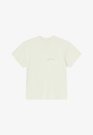 Lys grønn bomull t-skjorte med korte ermer, rund hals, en liten lomme, og teksten "BLKVIS" i en litt mørkere nyanse.