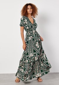 Apricot SMOCKED  - Maxikleid - green