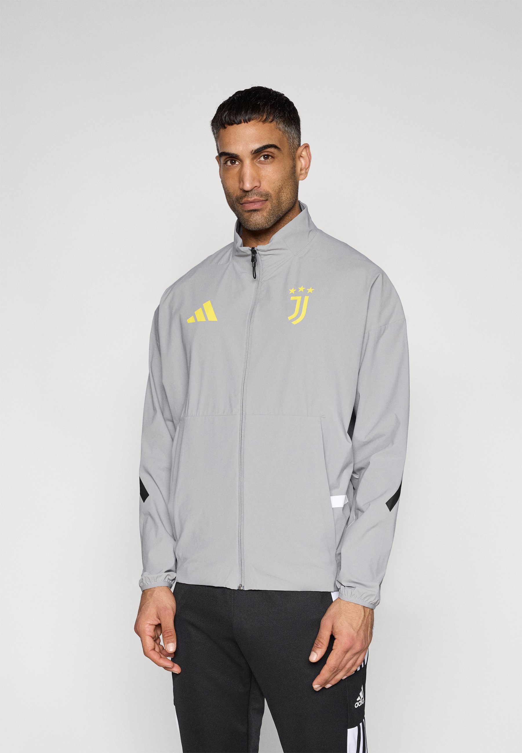 Veste Officielle Juventus Juve – Collection 100% Authentique Pour Supporters Passionnés