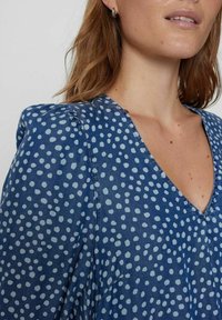 Nümph NUVILNA - Kasdienė suknelė - medium blue denim