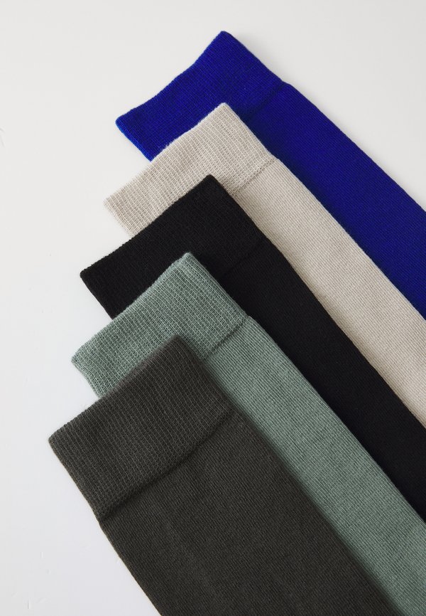 ESSENTIAL ANKLE 10 PACK - Socks2