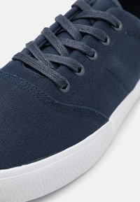 Pier One UNISEX - Sapatilhas - dark blue