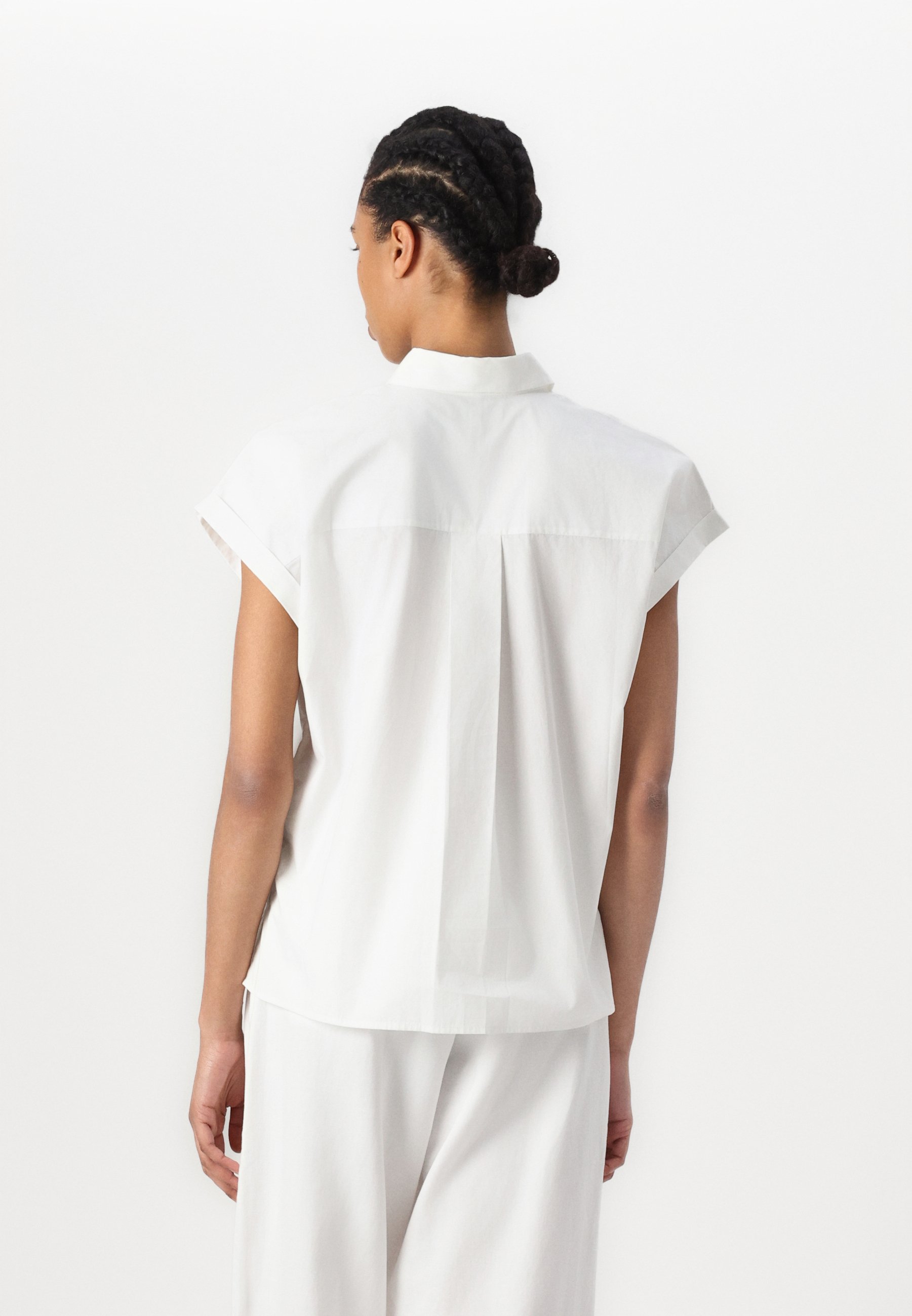 売れ筋商品|||トミー ヒルフィガー シャツ レディース トップス SLEEVELESS RELAXED SHIRT - Button-down blouse -  optic white Tommy Hilfiger SLEEVELESS RELAXED SHIRT - Button-down blouse