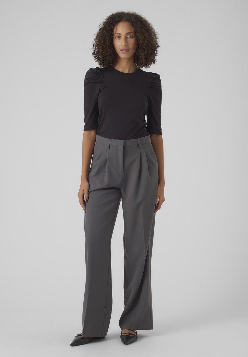 Vero Moda Tall T-shirt basic zwart