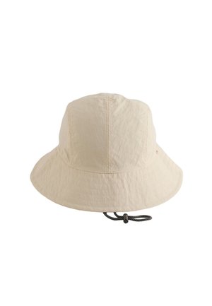 Beżowy kapelusz typu bucket z szerokim rondem i regulowanym czarnym sznurkiem pod brodą ze ściągaczem, pokazany od tyłu na białym tle.