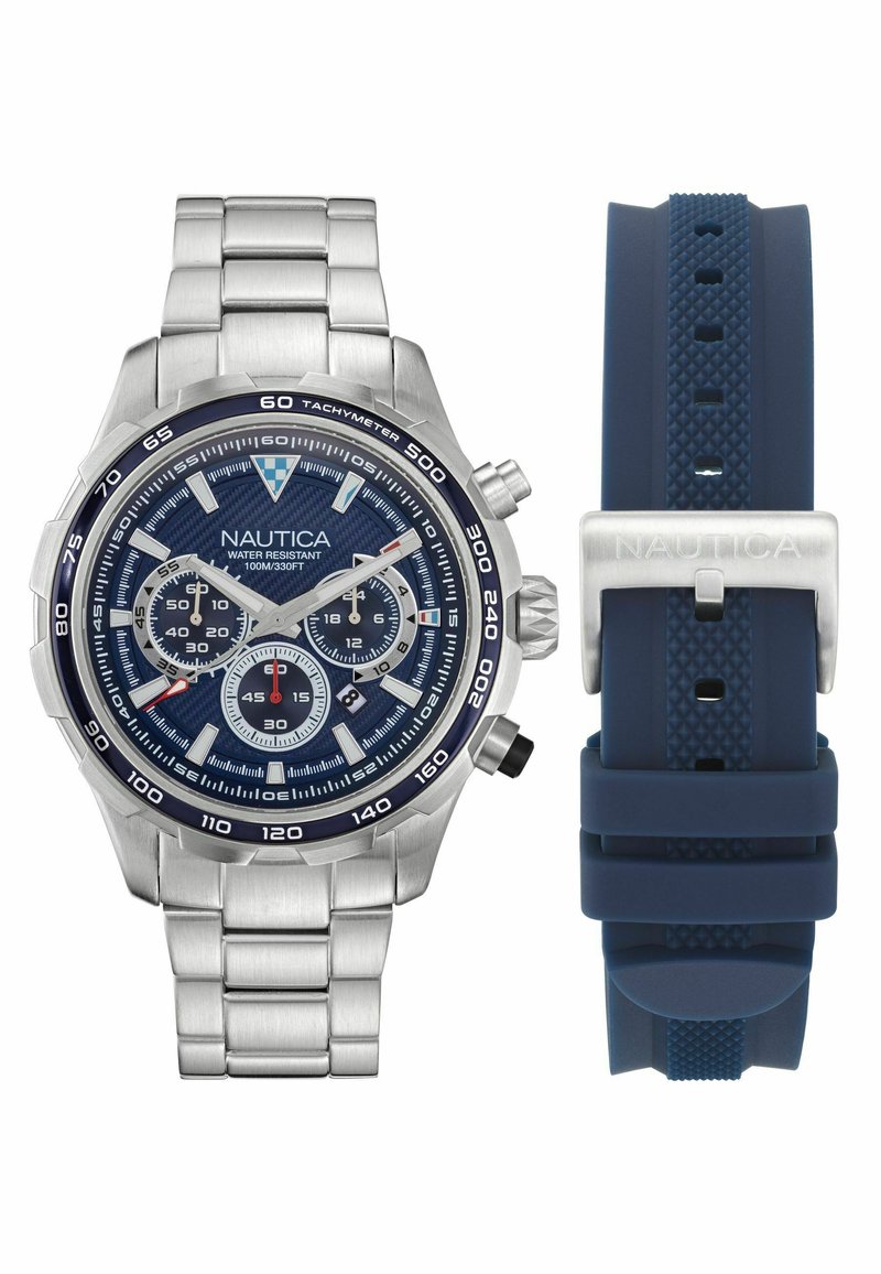 Orologio in acciaio inossidabile con quadrante blu testurizzato, dettagli argentati, funzioni cronografiche e grado di resistenza all'acqua. Include un cinturino regolabile in gomma blu.