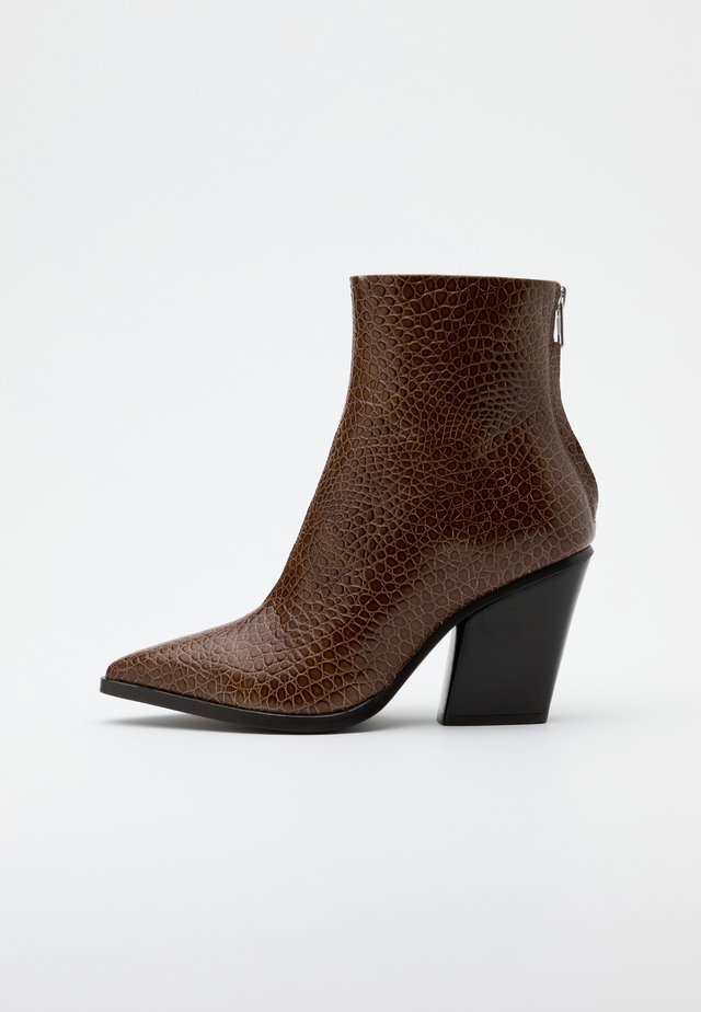 DUPRAT - Bottines à talons hauts - marron