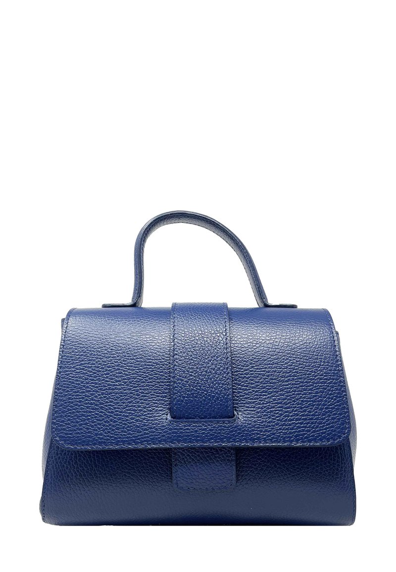 Modrá kožená kabelka se strukturovaným tvarem, horním uchem a magnetickým uzávěrem. Texturovaný povrch a minimalistický design.