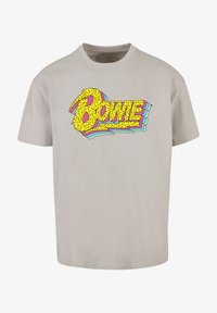 Unselected, lightasphalt