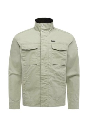 Lyse beige afslappet jakke med høj krave, knaplukning foran, to brystlommer med klap og to sidelommer med kant.