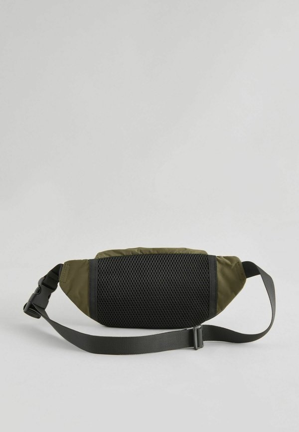 REGULAR FIT – Gürteltasche – colourblock