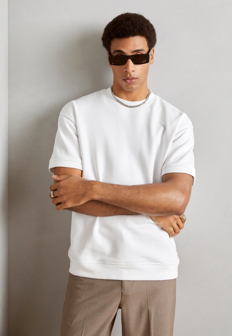 Lindbergh OVERSIZED - Basic póló - white