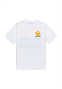 Witte katoenen t-shirt met een gele zonafbeelding en "RVCA" in het grijs op de borst. Korte mouwen en een ronde halslijn.