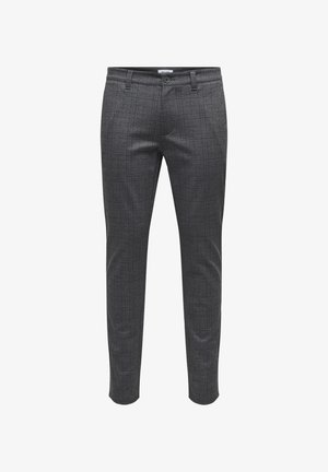 Szürke kockás nadrág, amely slim fit szabású, övhurkokkal, elöl gombos záródással és sima textúrával rendelkezik, enyhe fényű.