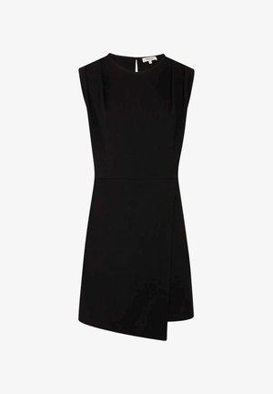Vestido negro sin mangas con escote redondo y dobladillo asimétrico, con un pequeño cierre de botón en la espalda.