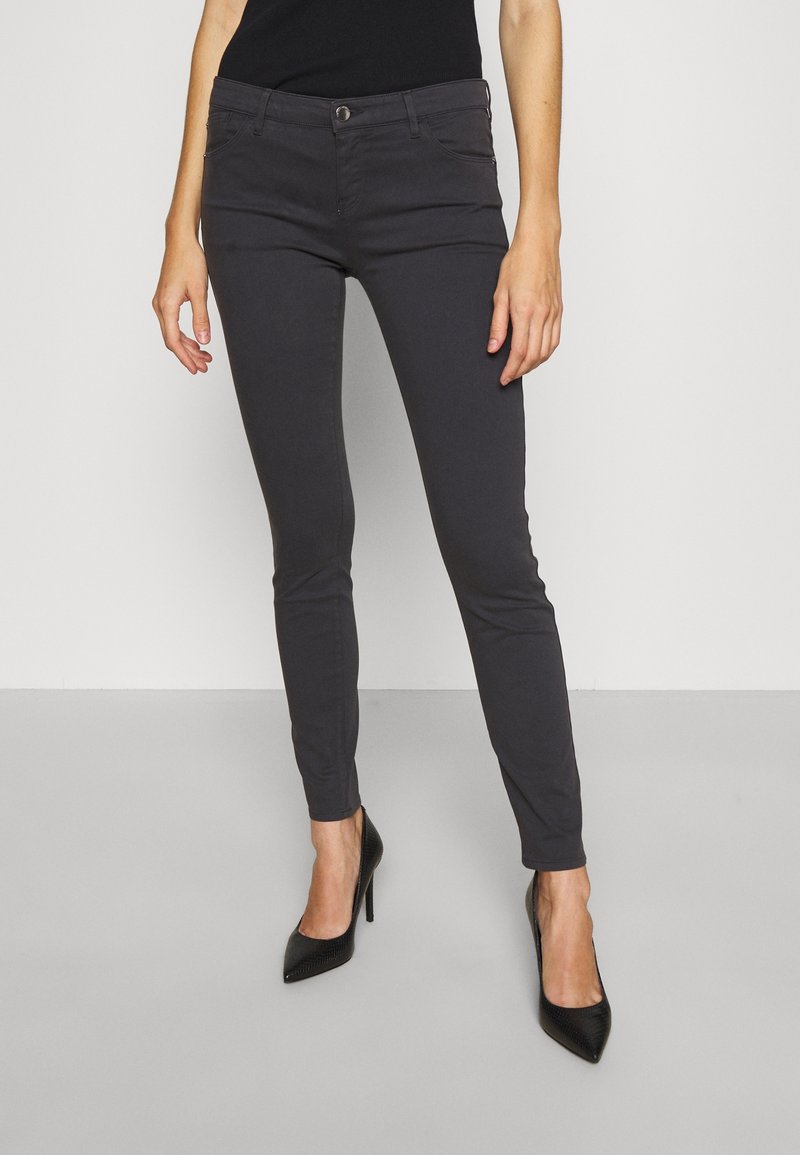 Emporio Armani Skinny-Farkut - black denim