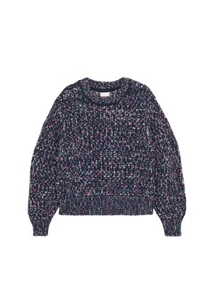- Sweter