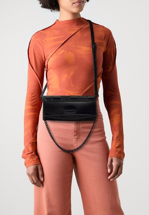 ALARISA - Håndveske - black