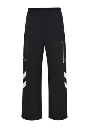 Sorte sportbukser med vide ben, elastisk talje og hvide chevronstriber på siderne.