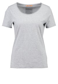Šedé tričko s krátkým rukávem a kulatým výstřihem, s jemným textovým designem ve světlejší šedé. Měkká látka s hladkou texturou.