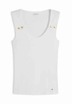 Débardeur blanc côtelé avec larges bretelles fixées par deux boutons dorés de chaque côté, petit logo Tommy Hilfiger près de l'ourlet.